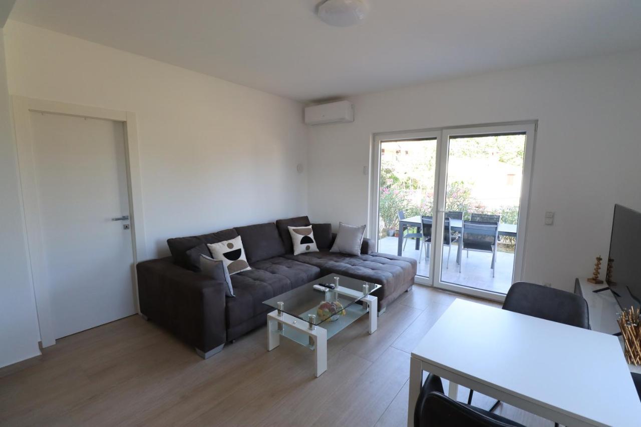 Medulin - Dani Apartment Luaran gambar